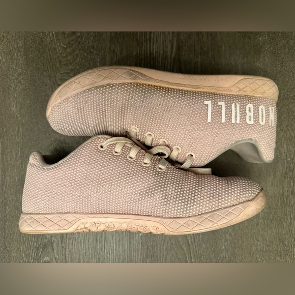 NOBULL LIGHT PINK TENNIS SHOES - Size 8 - Picture 3 of 8